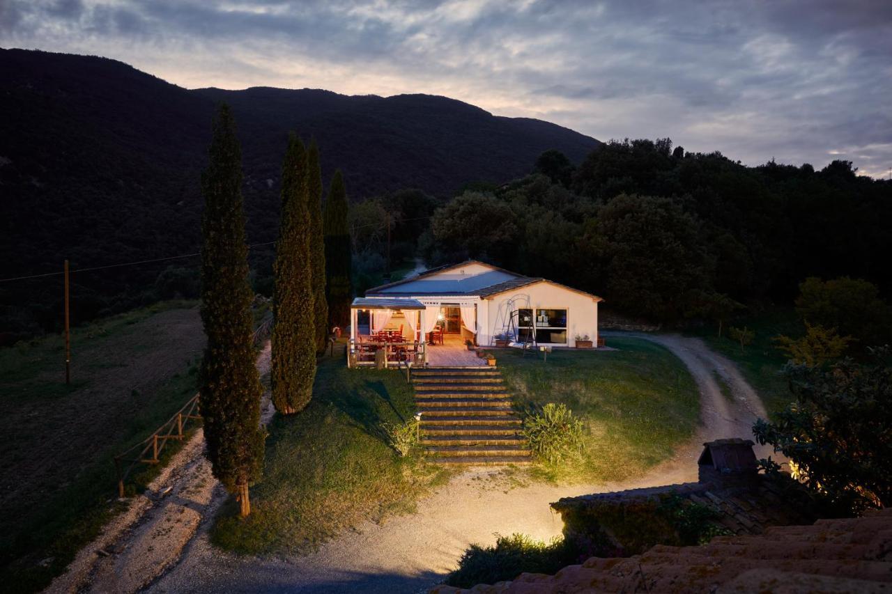 סוברטו Agriturismo Boschi Di Montecalvi מראה חיצוני תמונה
