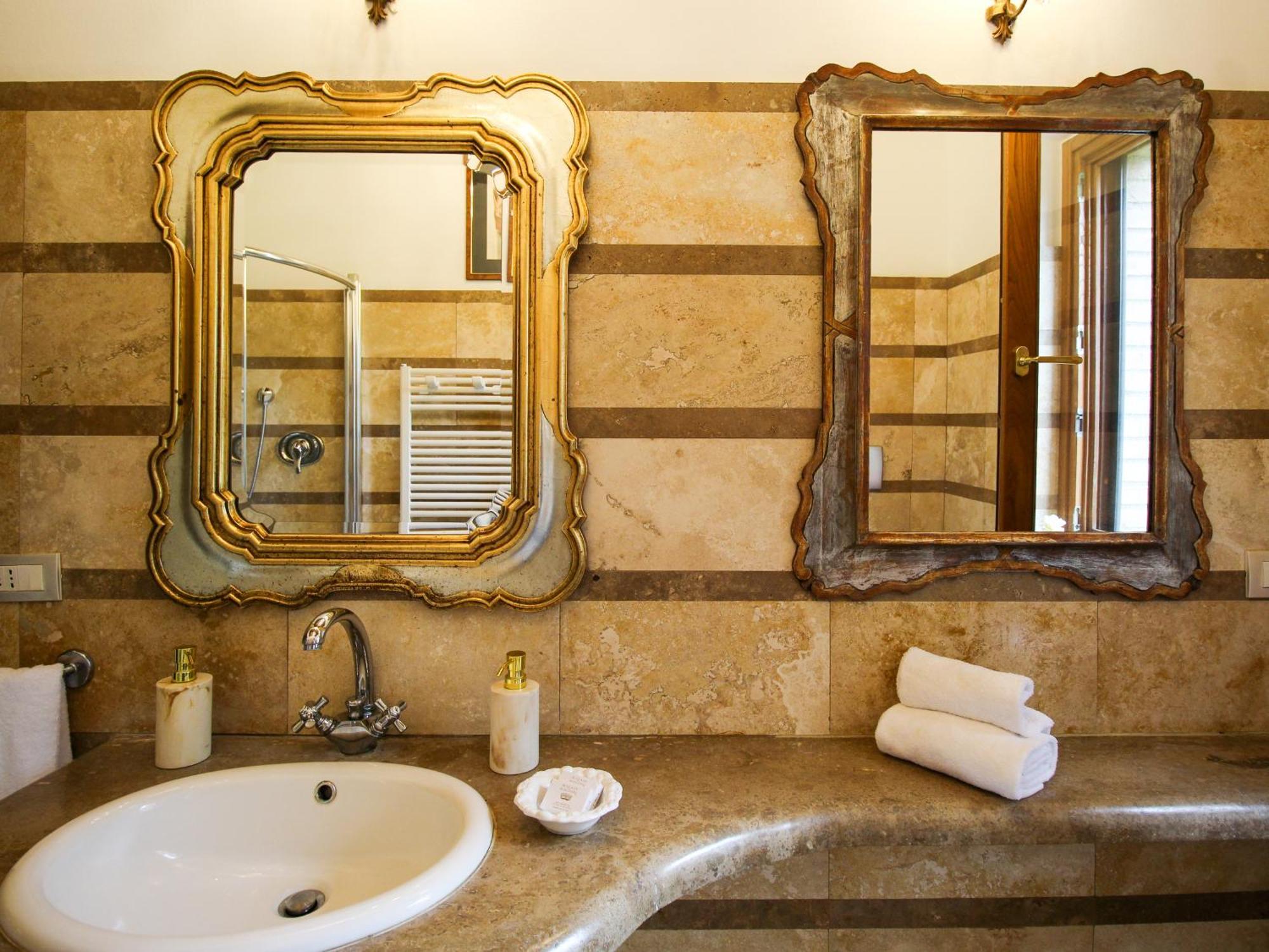 סוברטו Agriturismo Boschi Di Montecalvi מראה חיצוני תמונה