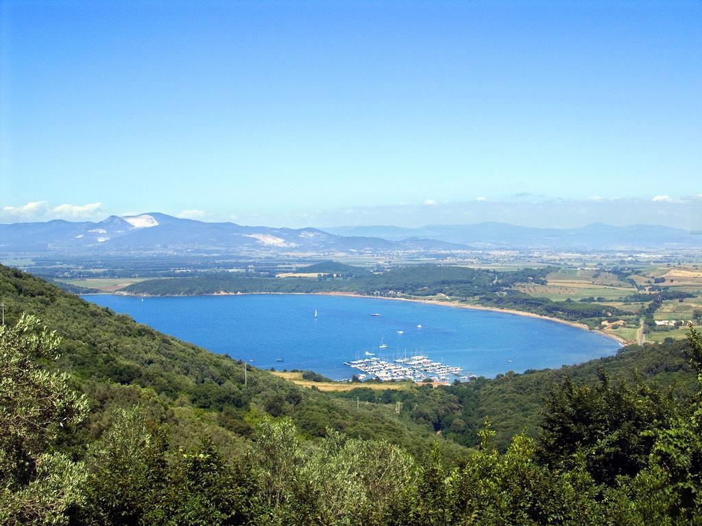 סוברטו Agriturismo Boschi Di Montecalvi מראה חיצוני תמונה
